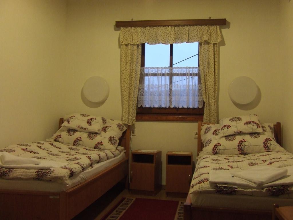 Hotel Oereg Somfa Vendeghaz Uppony Zewnętrze zdjęcie